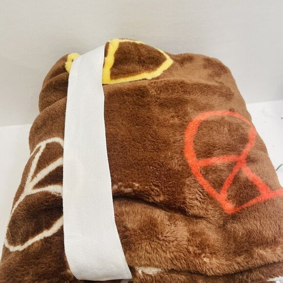 Baby Thro Decorative Throw Blanket 30x40 Inches Peace Symbols Brown Blanket NEW - Picture 6 of 6